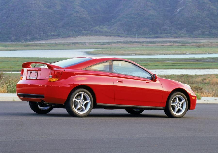  Toyota Celica 2000 года  (фото 53 из 53)